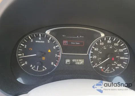 2015 Nissan Altima 2.5 из США, поврежденный, VIN 1N4AL3AP1FN872553